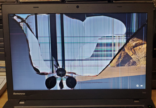 Laptop or desktop we can fix you cracked or broken LCD displays.